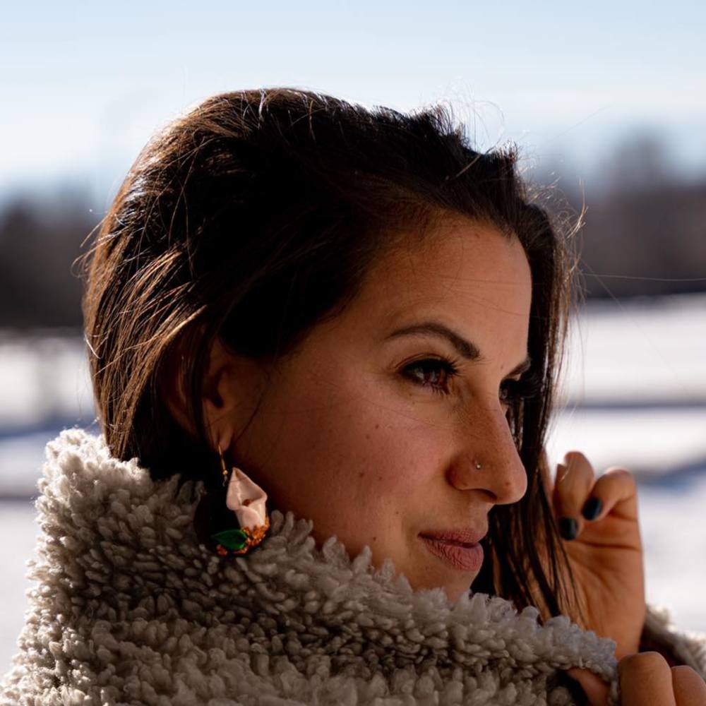 Meet your Posher, Lacey